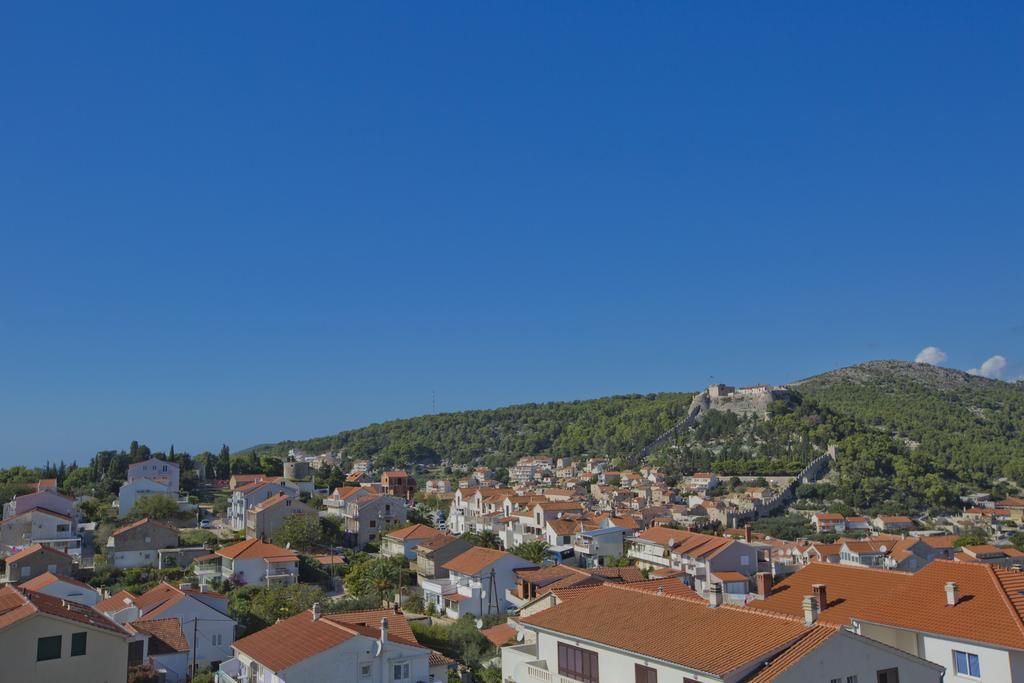 Apartmani Vini Hvar Town Eksteriør bilde